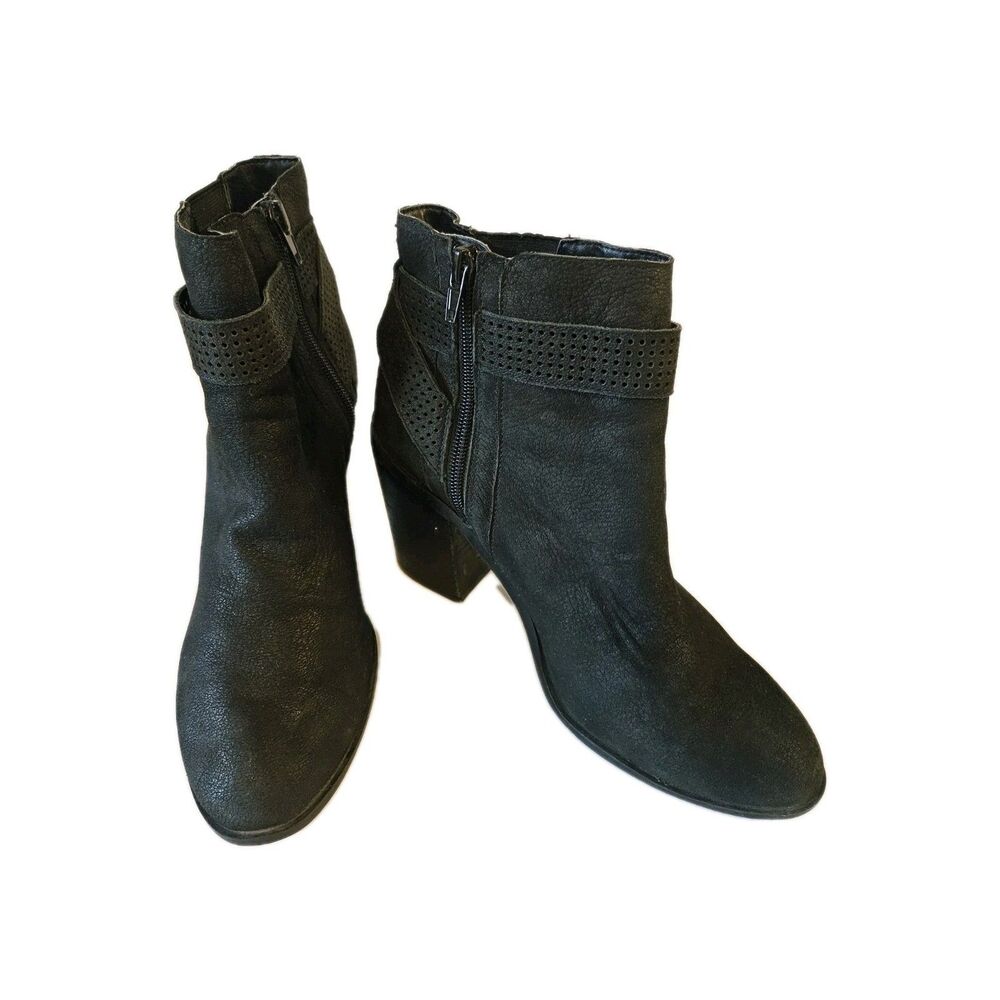 Crown Vintage Boots